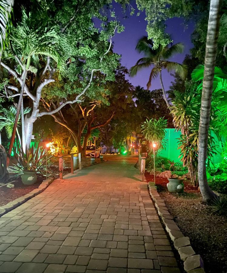 Seafarer Key Largo Resort And Beach Экстерьер фото