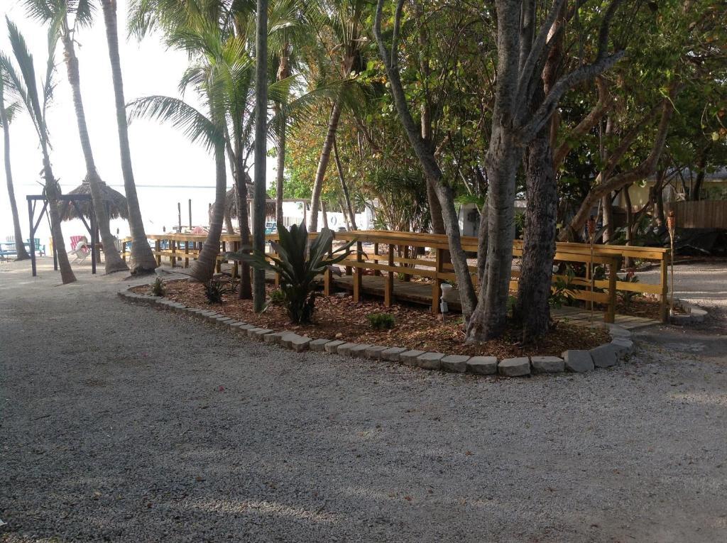 Seafarer Key Largo Resort And Beach Экстерьер фото